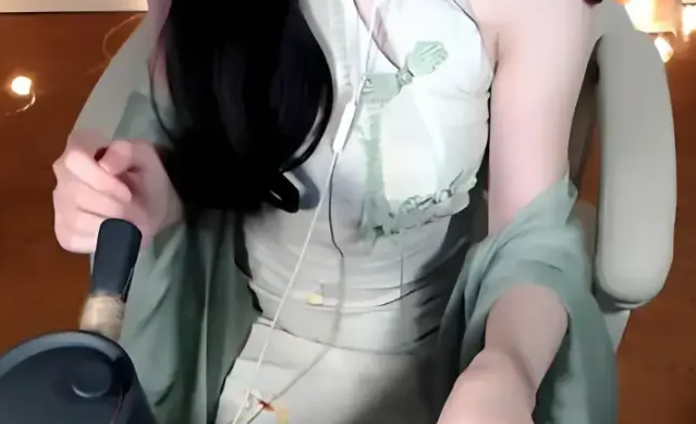 婉儿别闹asmr：温柔耳语与细腻触发音的极致疗愈体验